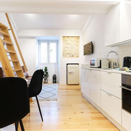 Charming Santos By Homing Apartment Lisbon Exterior photo