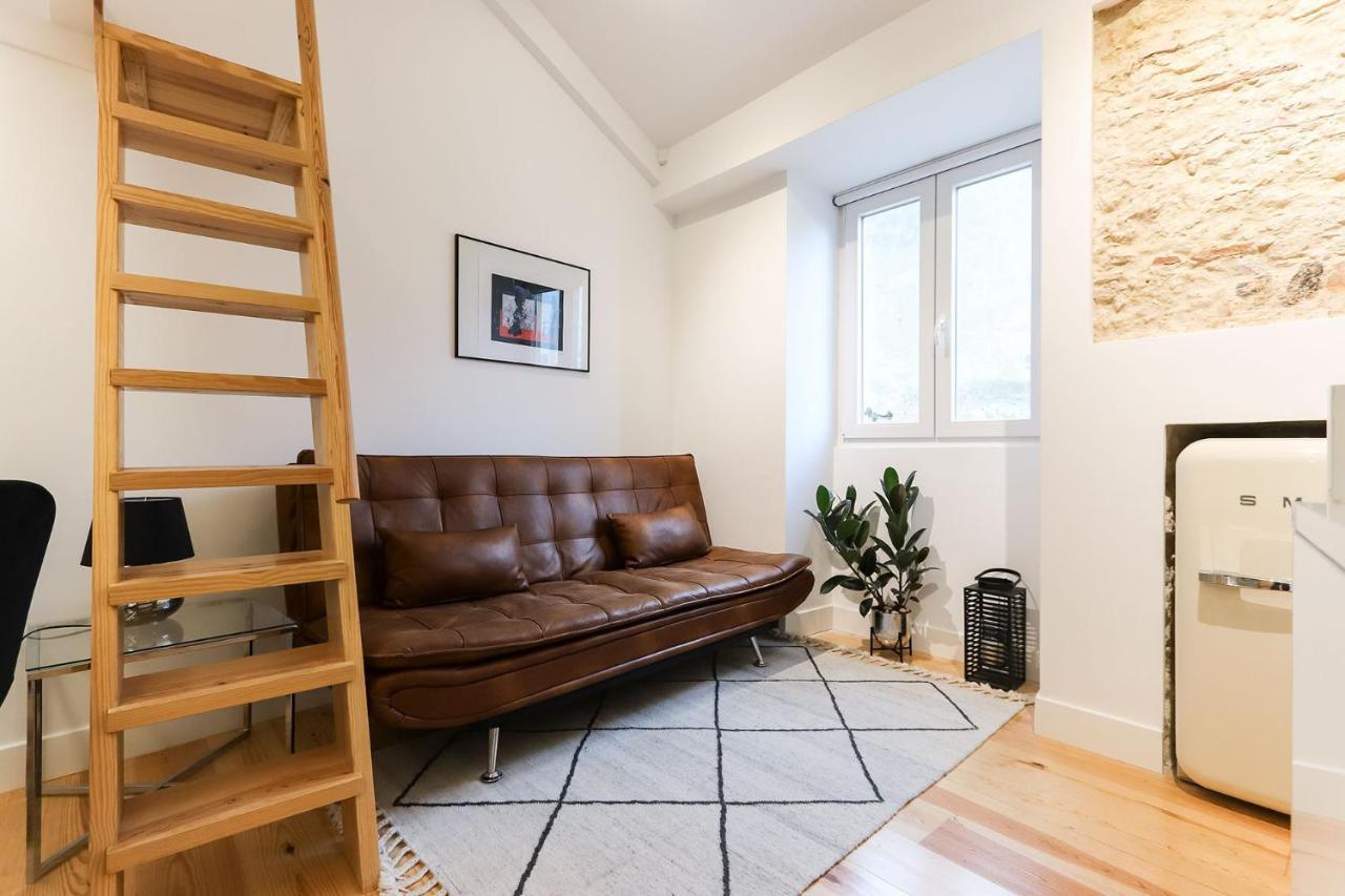 Charming Santos By Homing Apartment Lisbon Exterior photo